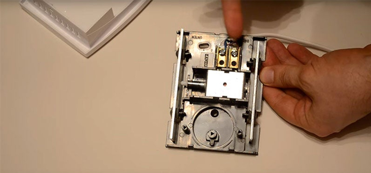 fix door bell in Old Fig Garden